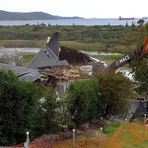 albany-sleeman-landslide-1